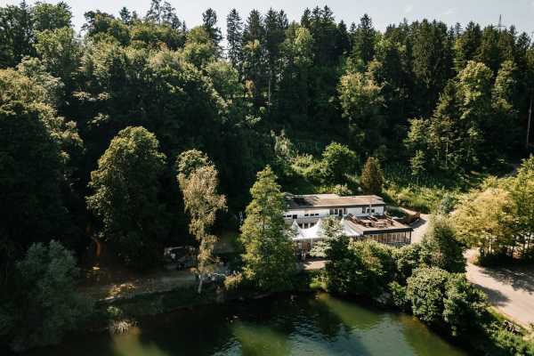 28-Hochzeit-Haus-am-See-Ravensburg-Hochzeitsfotograf