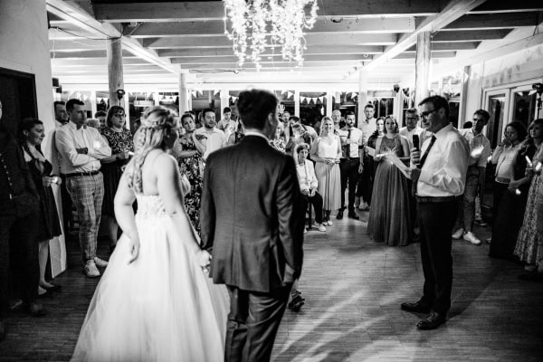 78-Hochzeit-Haus-am-See-Ravensburg-Hochzeitsfotograf