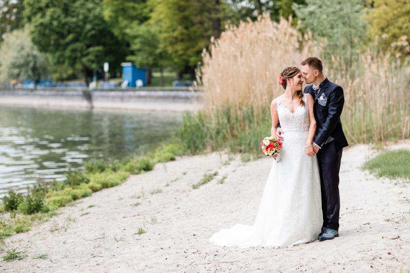 Trauung-Haus-am-See-Fischbach-Hochzeitsfotograf-Friedrichshafen-K42-4