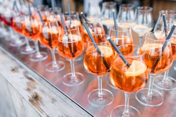 Aperol Spritz auf der Hochzeitsfeier im Hopfengut No20 Tettnang