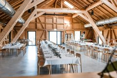 Festlich gedeckter Hochzeitssaal im Hopfengut No20 Tettnang