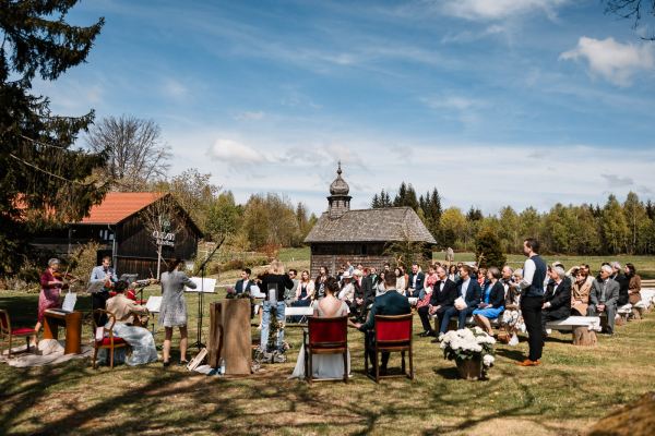Freie Trauung von Bettina und Jonas auf der Gutsalm Harlachberg