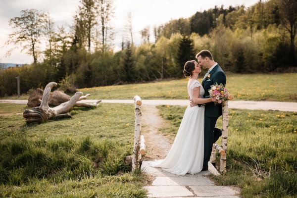 Hochzeit von Bettina und Jonas auf der Gutsalm Harlachberg