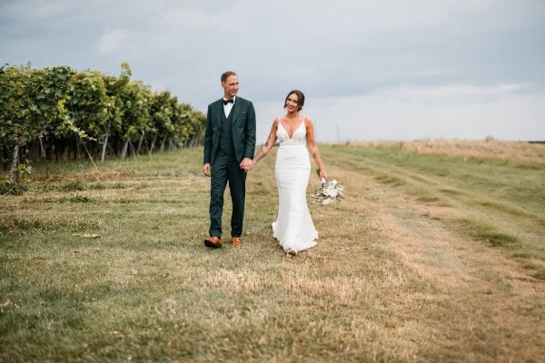 Brautpaar im Weinberg am Birnauer Oberhof