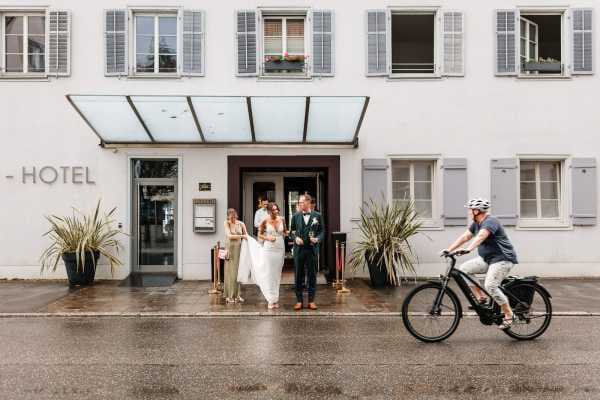 Getting Ready vor dem BadHotel Überlingen