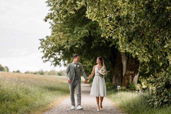 Hochzeitsspaziergang von Marlene und Kevin in Heiligenberg