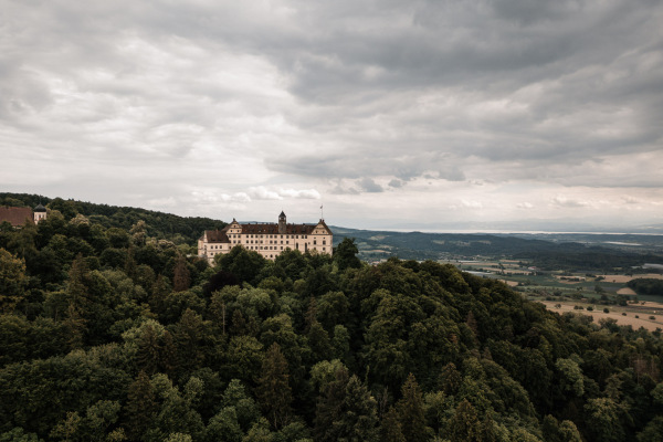 Schloss Heiligenberg im Sommer – Hochzeit Marlene und Kevin